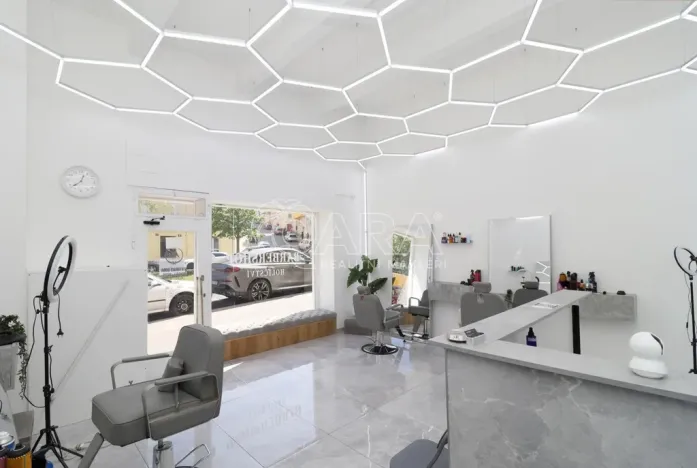 Pronájem obchodního prostoru, Praha - Břevnov, Bělohorská, 30 m2