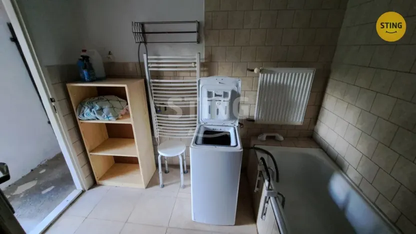 Prodej rodinného domu, Police, 60 m2