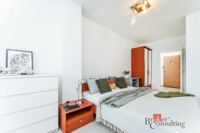 Prodej bytu 2+kk, Praha - Stodůlky, Běhounkova, 57 m2