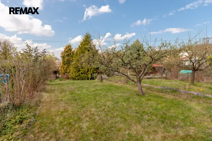 Prodej zahrady, Lom, 522 m2