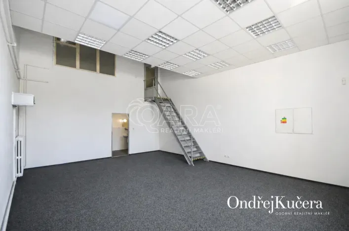 Pronájem skladu, Kosmonosy, 400 m2