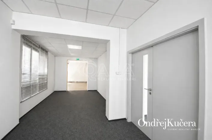 Pronájem skladu, Kosmonosy, 400 m2