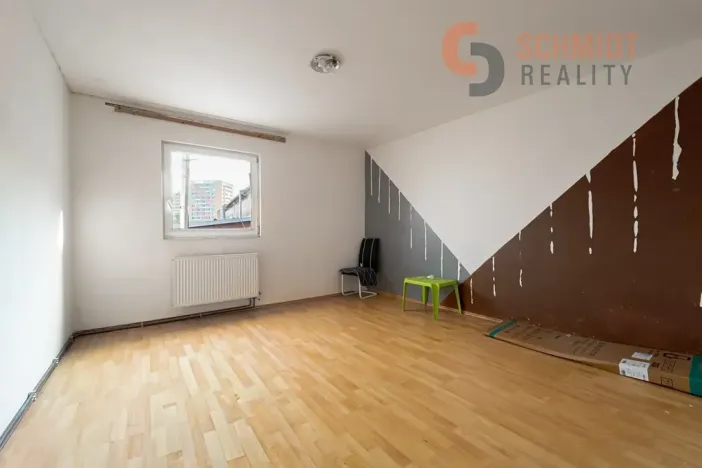 Prodej obchodního prostoru, Břeclav, 17. listopadu, 900 m2