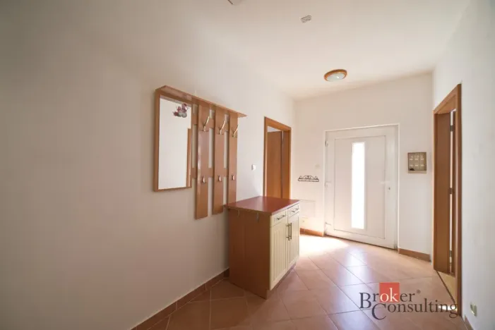 Prodej rodinného domu, Líšťany, V Poustkách, 85 m2