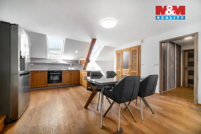 Prodej rodinného domu, Ústí nad Orlicí, Královéhradecká, 290 m2