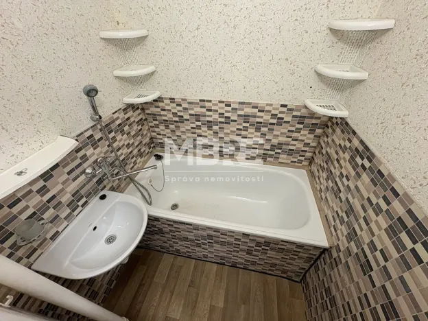 Pronájem bytu 2+1, Karviná - Fryštát, Nádražní, 52 m2