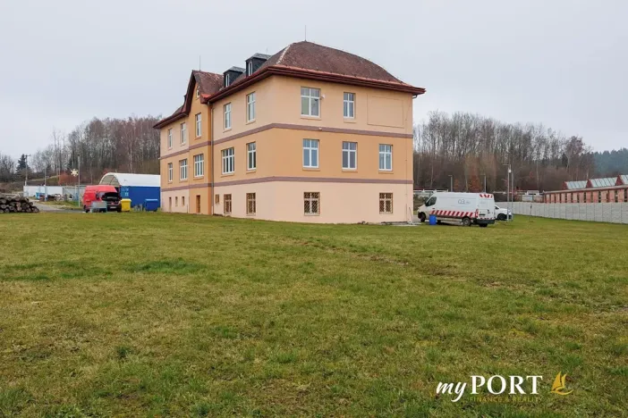 Prodej kanceláře, Nová Role, Tovární, 1088 m2