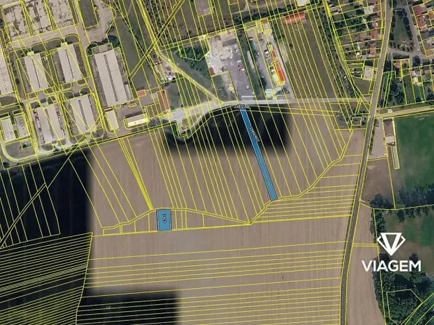 Prodej podílu pole, Hroznová Lhota, 555 m2