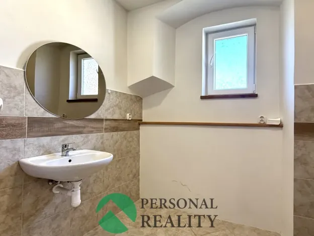 Pronájem bytu 2+1, Lázně Kynžvart, Malé nám., 42 m2