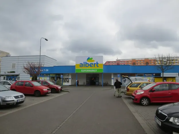 Pronájem obchodního prostoru, Hradec Králové, Svitavská, 35 m2