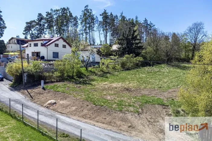 Prodej pozemku pro bydlení, Mirošovice, Na Vrchách, 886 m2