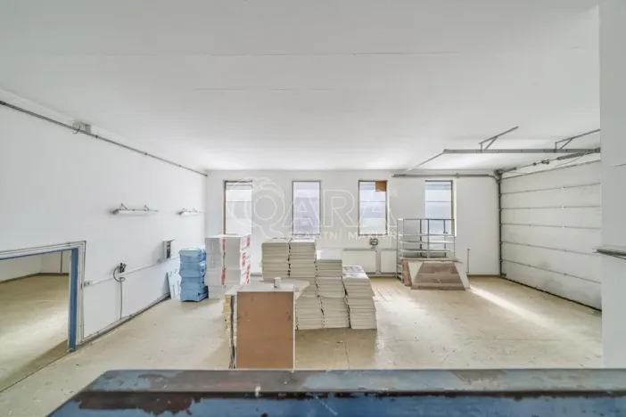 Pronájem skladu, Sukorady, 210 m2