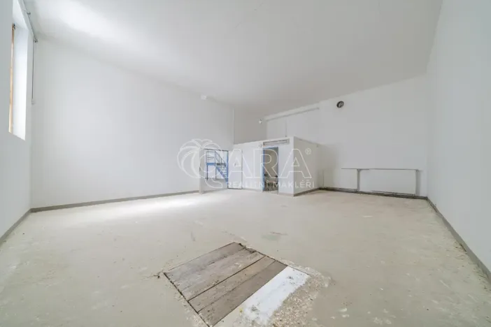 Pronájem skladu, Sukorady, 210 m2