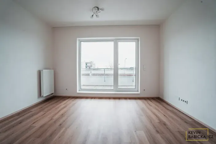 Pronájem bytu 1+kk, Brno, Kumpoštova, 30 m2