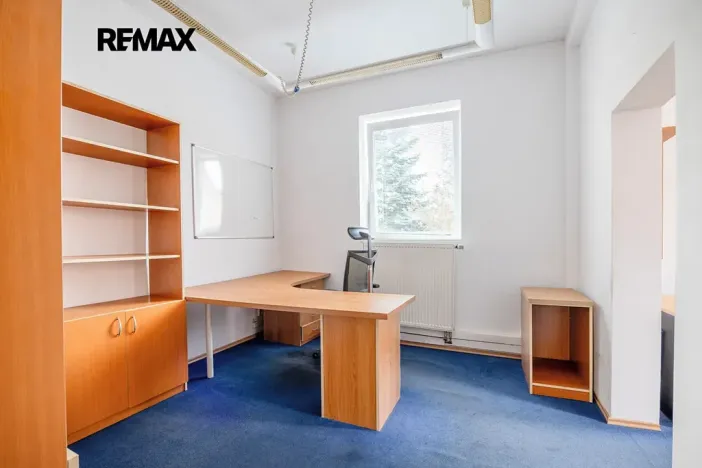 Pronájem skladu, Rudná, Masarykova, 1270 m2