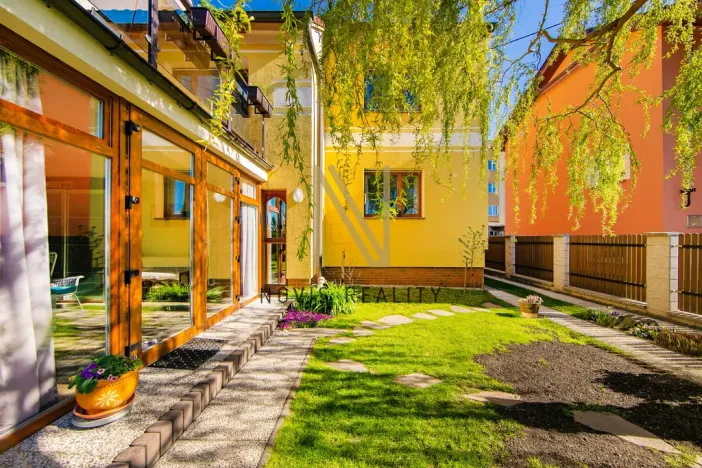 Prodej rodinného domu, Plzeň - Doubravka, Pod Lesem, 250 m2