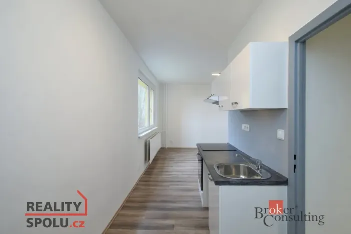 Prodej bytu 2+kk, Liberec - Liberec XIII-Nové Pavlovice, Bezová, 42 m2
