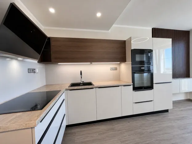 Prodej bytu 2+kk, Ústí nad Labem - Severní Terasa, Kmochova, 44 m2