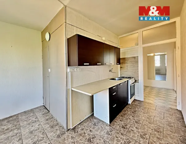 Prodej bytu 2+1, Podbořany, Sídliště Míru, 66 m2