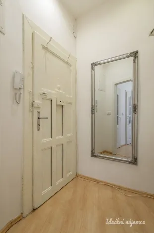 Pronájem bytu 1+1, Praha - Vinohrady, Na Folimance, 33 m2