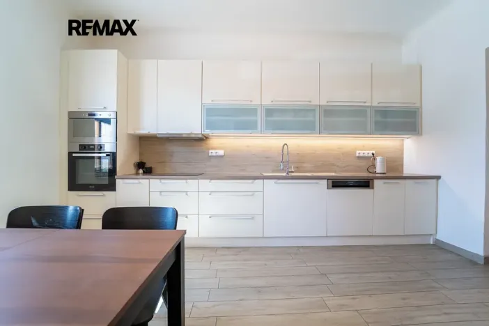 Prodej rodinného domu, Kostelec nad Černými lesy, Prokopova, 220 m2