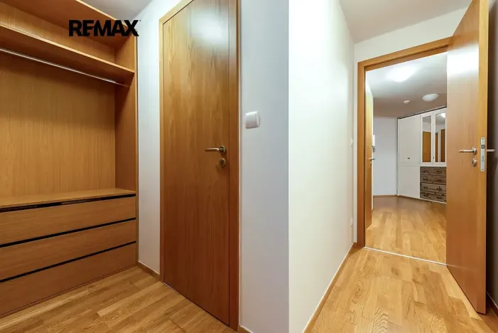 Prodej bytu 2+kk, Praha - Žižkov, Malešická, 84 m2