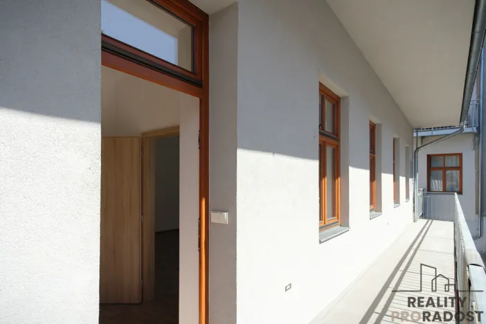 Pronájem bytu 2+kk, Olomouc, Dolní náměstí, 60 m2
