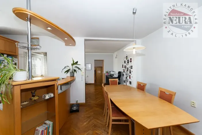 Prodej rodinného domu, Kojčice, 250 m2