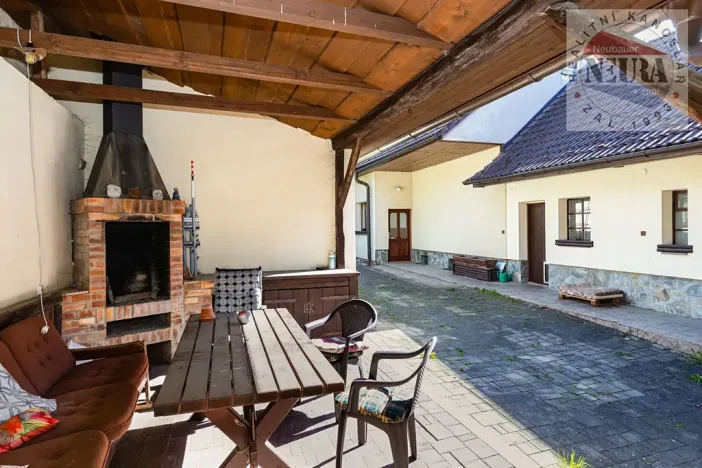 Prodej rodinného domu, Kojčice, 250 m2