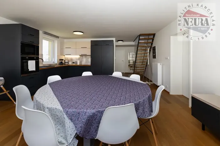 Prodej bytu 4+kk, Praha - Motol, U hrušky, 150 m2