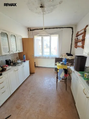 Prodej rodinného domu, Podlesí, 255 m2