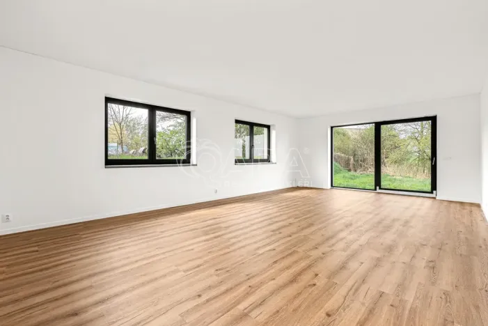 Prodej rodinného domu, Rostoklaty - Nová Ves II, 190 m2