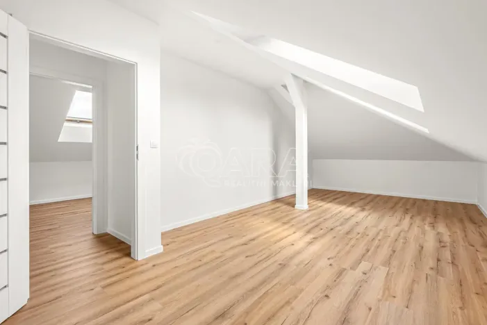 Prodej rodinného domu, Rostoklaty - Nová Ves II, 190 m2