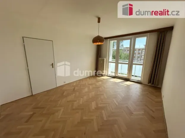 Pronájem bytu 1+1, Plzeň - Lobzy, Ke Kukačce, 40 m2