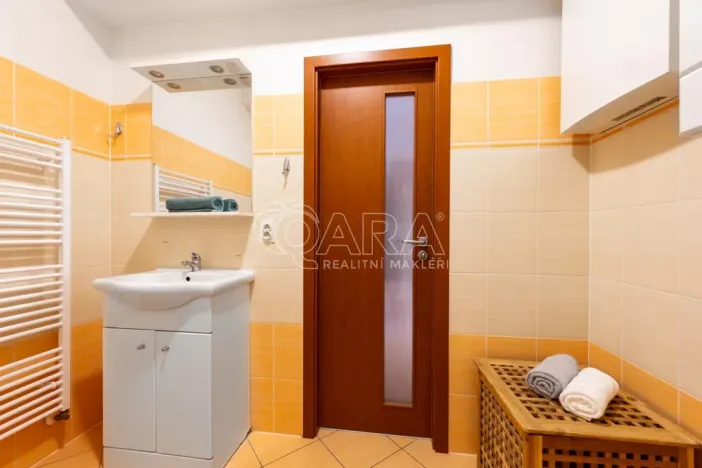 Prodej bytu 2+kk, Olomouc - Nové Sady, Fischerova, 45 m2