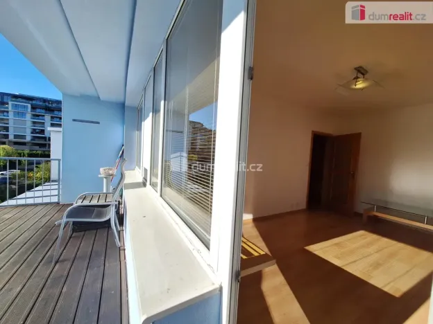 Pronájem bytu 2+1, Praha - Břevnov, Anastázova, 48 m2