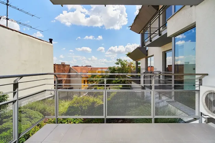 Pronájem bytu 2+kk, Brno, Kopečná, 87 m2