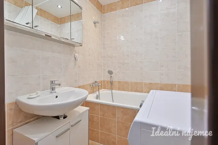 Pronájem bytu 2+1, Brno, Prokofjevova, 57 m2