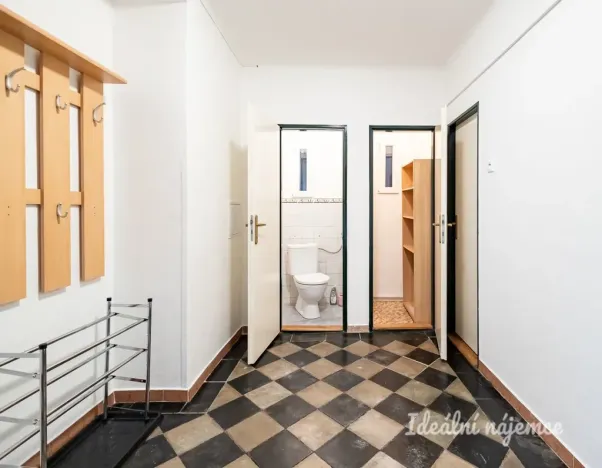 Pronájem bytu 2+kk, Praha - Libeň, Andrštova, 48 m2