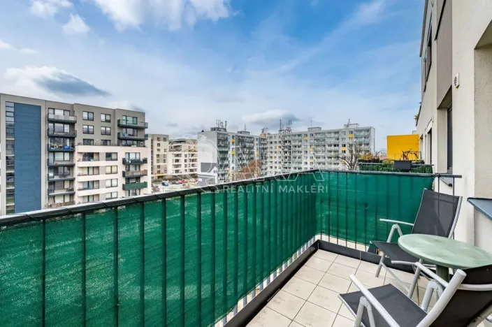 Pronájem bytu 2+kk, Praha - Modřany, Fikerova, 62 m2