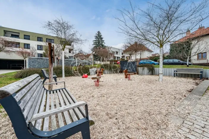 Pronájem bytu 2+kk, Praha - Modřany, Fikerova, 62 m2