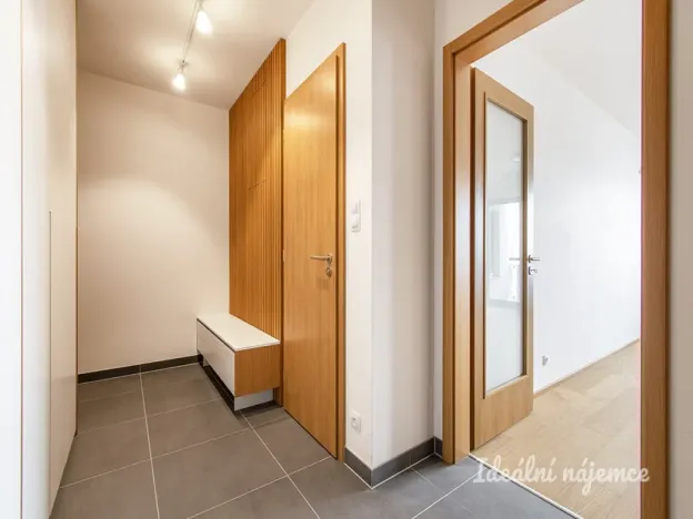 Pronájem bytu 3+kk, Praha - Dolní Chabry, K Beranovu, 69 m2
