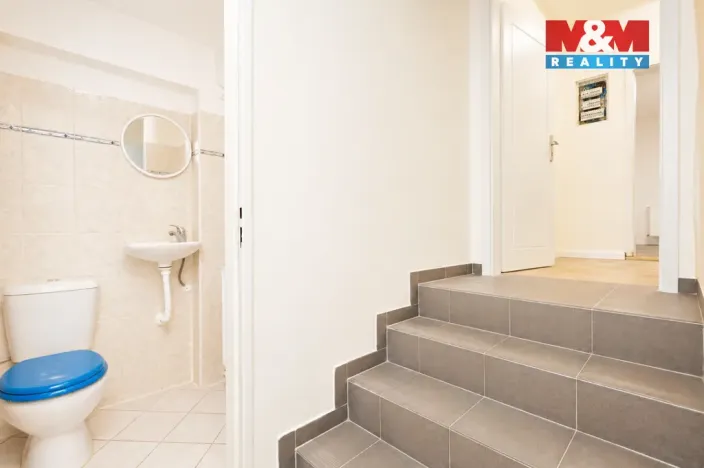 Prodej rodinného domu, Karlovy Vary - Tašovice, Česká, 200 m2