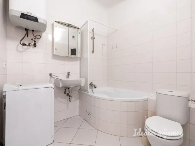 Pronájem bytu 2+1, Praha - Libeň, Novákových, 49 m2