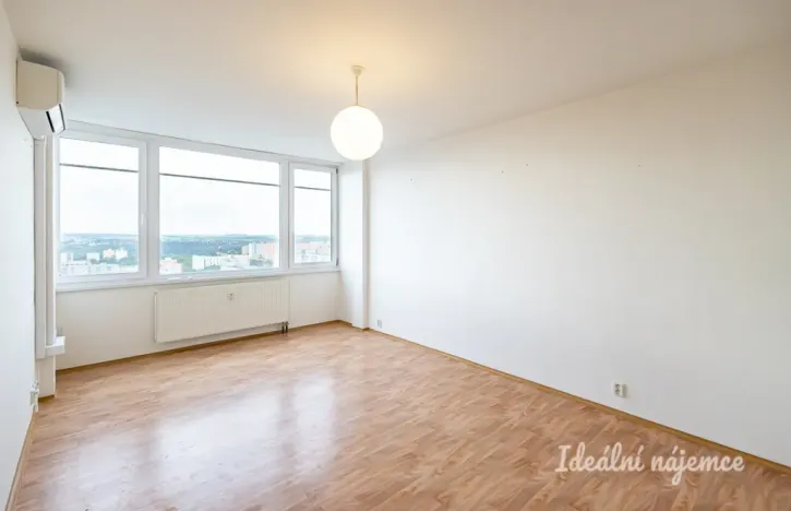 Pronájem bytu 2+kk, Praha - Troja, Olštýnská, 37 m2