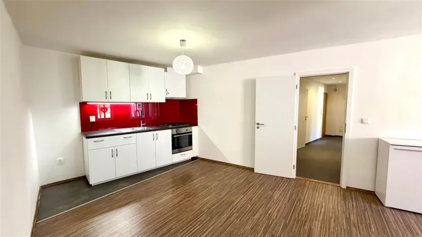 Pronájem bytu 2+kk, Cheb, Růžový kopeček, 53 m2
