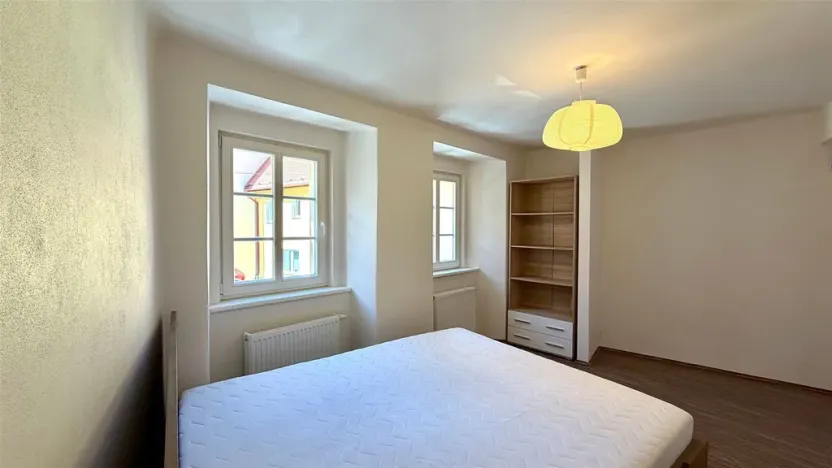 Pronájem bytu 2+kk, Cheb, Růžový kopeček, 53 m2