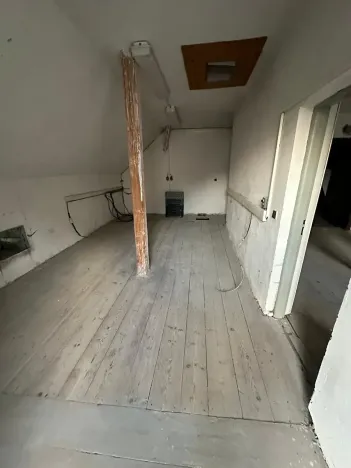 Prodej výrobních prostor, Okrouhlice, 551 m2