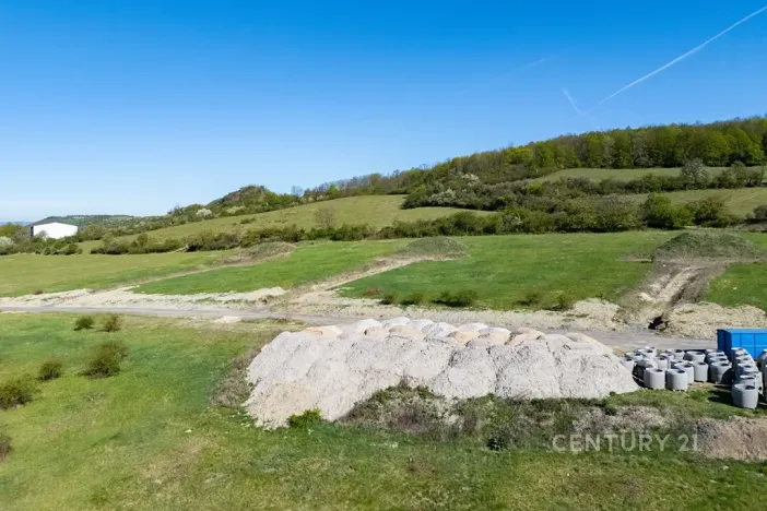 Prodej pozemku pro bydlení, Lužice, 1305 m2