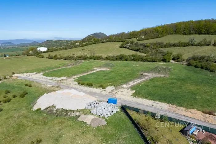 Prodej pozemku pro bydlení, Lužice, 1305 m2